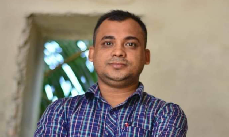 ফেনীতে এসএসসি পরীক্ষা কেন্দ্র থেকে শিক্ষক বহিষ্কার