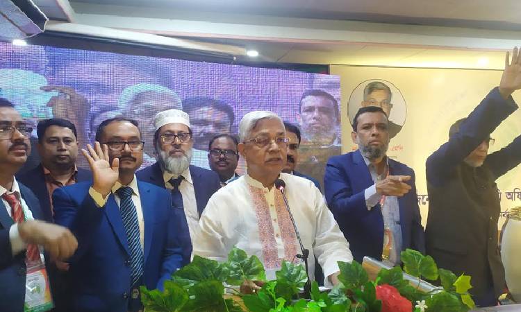 ‘ভূমি কর্মকর্তাদের ওপরই নির্ভর করবে, জনগণ কতটা সন্তুষ্ট থাকছেন’