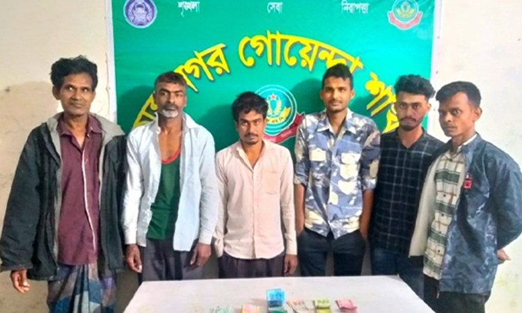 রাজশাহী মহানগর গোয়েন্দা পুলিশের অভিযানে ৬ জুয়াড়ি আটক