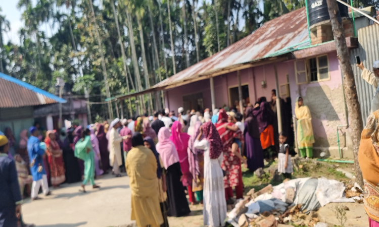 ঢাকা বেইলি রোডের অগ্নিকাণ্ডে নোয়াখালীর ৫ জনের মৃত্যু