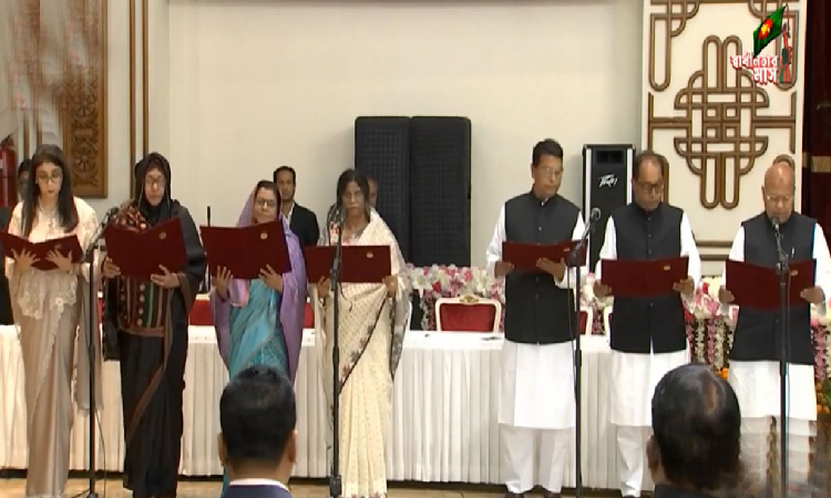 মন্ত্রিসভায় শপথ নিলেন নতুন ৭ প্রতিমন্ত্রী