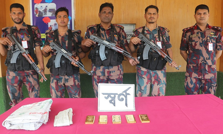 মহেশপুর সীমান্ত থেকে পাঁচ কেজি স্বর্ণের বার উদ্ধার