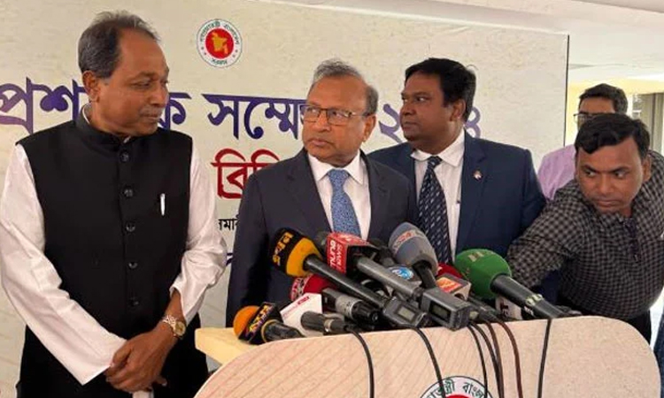 মশার প্রকোপ বাড়ার শঙ্কা, ডিসিদের ব্যবস্থা গ্রহণের নির্দেশ