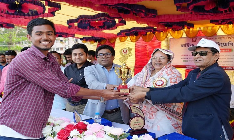 পাবিপ্রবিতে বার্ষিক ক্রীড়া প্রতিযোগিতার পুরস্কার বিতরণ