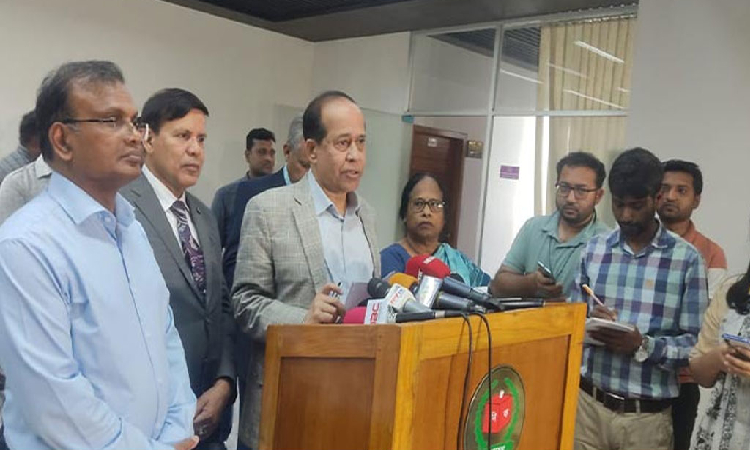 সার্বিকভাবে ময়মনসিংহ-কুমিল্লার ভোট শান্তিপূর্ণ হয়েছে: সিইসি