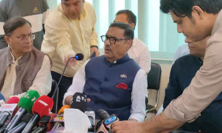 দেশের মানুষ বাদ দিয়ে বিদেশিদের কাছে ধরনা দিচ্ছে বিএনপি : কাদের
