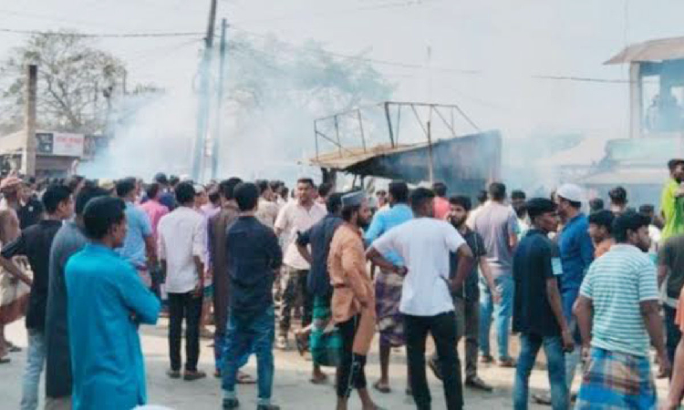 হবিগঞ্জে আগুনে পুড়ল ১৪ দোকান