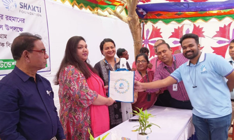রাজশাহীতে প্রতিবন্ধী ও অটিস্টিক শিক্ষার্থীদের পাশে শক্তি ফাউন্ডেশন