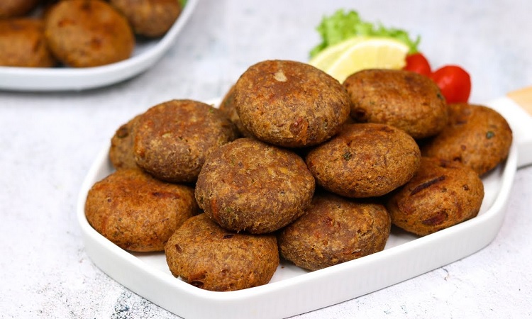 ইফতারে স্বাদ বদলাতে স্পাইসি বিফ কাবাব