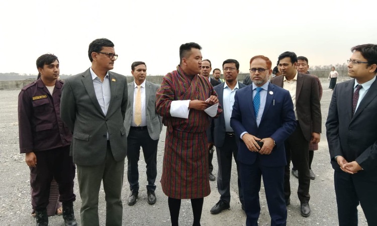 ভুটানের ‘পাসাখা স্থলবন্দর’ পরিদর্শন করলেন নৌপ্রতিমন্ত্রী
