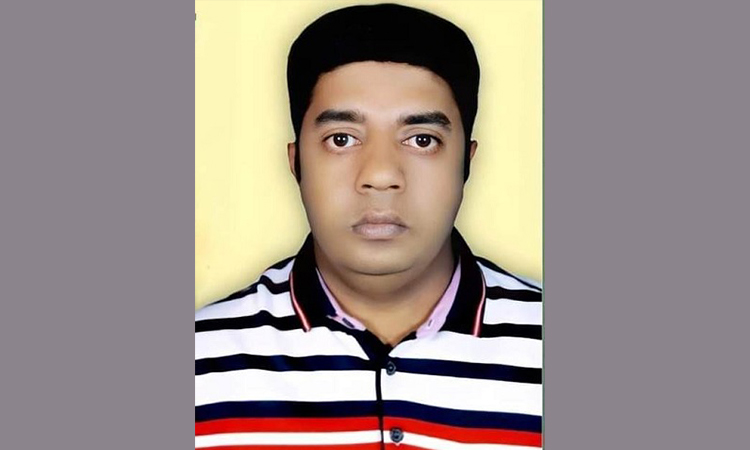 চাঁদপুরে মেঘনায় তরমুজ বোঝাই ট্রলার ডুবি, নিখোঁজ ১