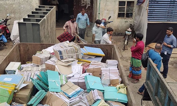 কারওয়ান বাজার থেকে মোহাম্মদপুরে ডিএনসিসির কার্যালয়