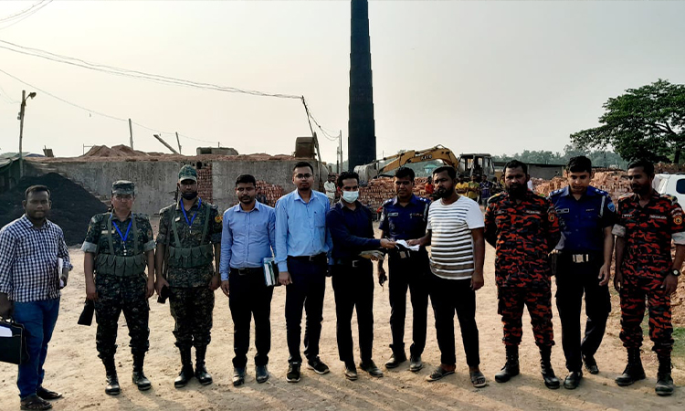 ব্রাহ্মণবা‌ড়িয়ায় পরিবেশ অ‌ধিদপ্ত‌রের মোবাইল কোর্ট অভিযান