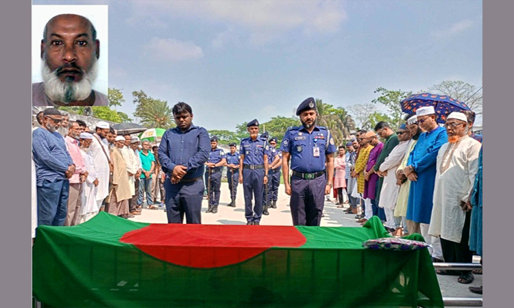 কাউখালীতে রাষ্ট্রীয় মর্যাদায় বীর মুক্তিযোদ্ধার দাফন সম্পন্ন