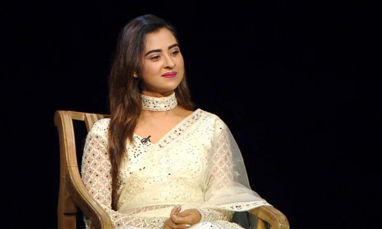 শাকিবের সঙ্গে আমার বিবাহবিচ্ছেদ হয়নি: বুবলি