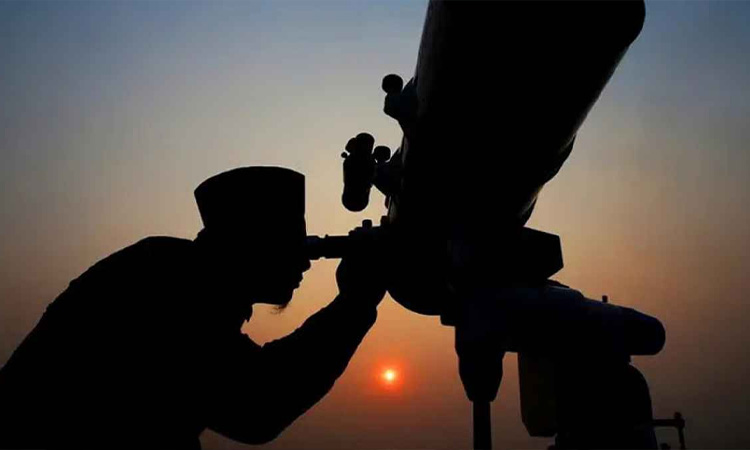 দেশের আকাশে চাঁদ দেখা যায়নি, ঈদ বৃহস্পতিবার