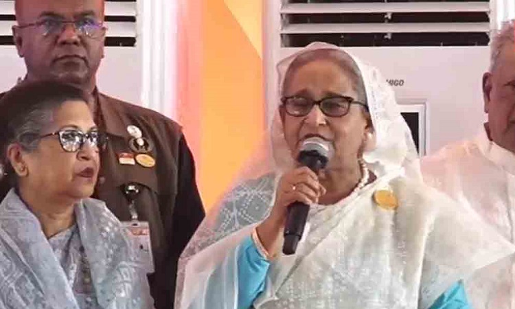 সবার জীবনে নেমে আসুক আনাবিল সুখ-শান্তি: শেখ হাসিনা