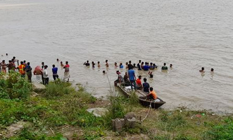 পদ্মায় গোসলে নেমে দুই শিশু নিখোঁজ