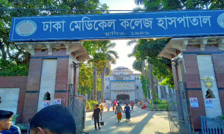 সিরাজদিখানে অটোর ধাক্কায় নারীর মৃত্যু