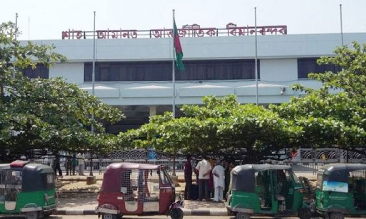 চট্টগ্রাম থেকে ছাড়বে হজের প্রথম ফ্লাইট আজ