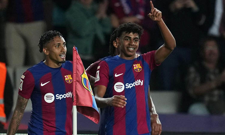 জোড়া গোলে সোসিয়েদাদকে হারিয়ে বার্সার জয়