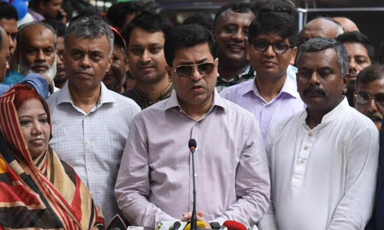 স্বাস্থ্য অধিদফতরকে ডেঙ্গু রোগীর নির্ভুল তথ্য দেওয়ার আহ্বান মেয়র তাপসের