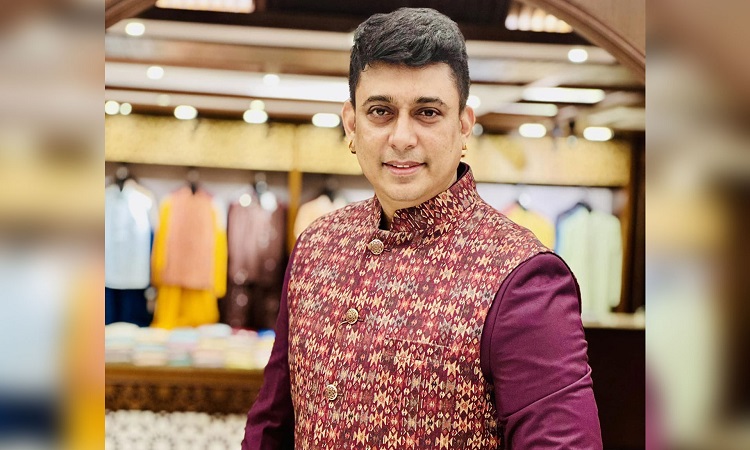 সত্যিই কি বিয়ে করেছেন জায়েদ খান?