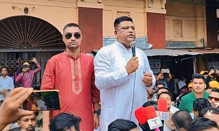 শেখ হাসিনা দেশে ফিরেছিলেন বলেই স্মার্ট বাংলাদেশ বিনির্মাণ সম্ভব হয়েছে: আনোয়ারুজ্জামান