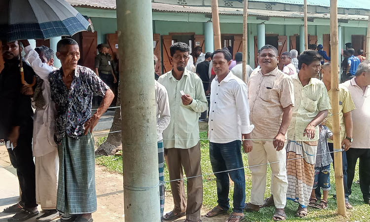 খাগড়াছড়িতে ৪১ কেন্দ্রে চলছে ভোটগ্রহণ