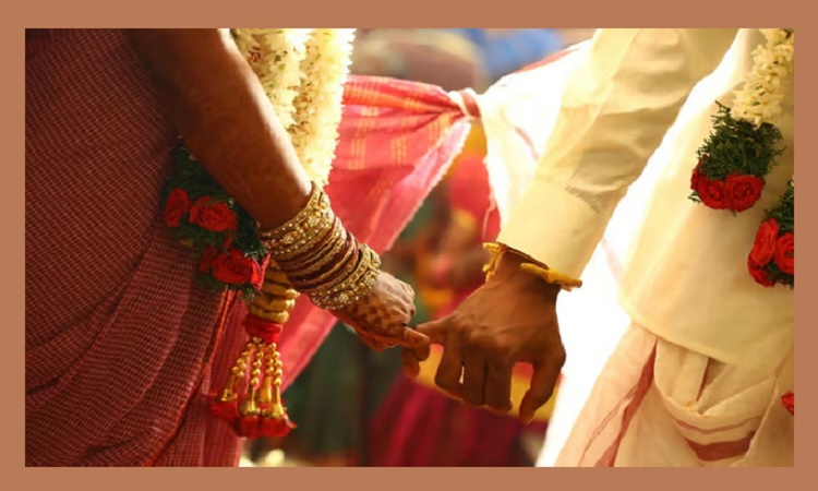বিয়ের জন্য উপযুক্ত জামাই আত্মার খোঁজে বিজ্ঞাপন!