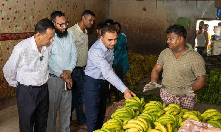ভোক্তার অধিকারের অভিযানে ৫১ প্রতিষ্ঠানকে জরিমানা