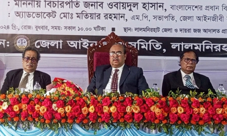 এখন মানুষ তুচ্ছ বিষয় নিয়ে আদালতে মামলা করে: প্রধান বিচারপতি