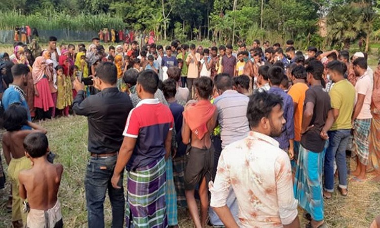 ত্রিশালে হত্যার পর গর্তে পুঁতে রাখা মা ও দুই সন্তানের পরিচয় শনাক্ত, মামলা দায়ের
