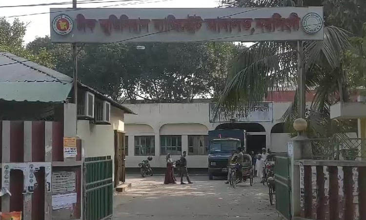 নরসিংদীতে ব্যবসায়ী হত্যা মামলায় ৯ জনের যাবজ্জীবন