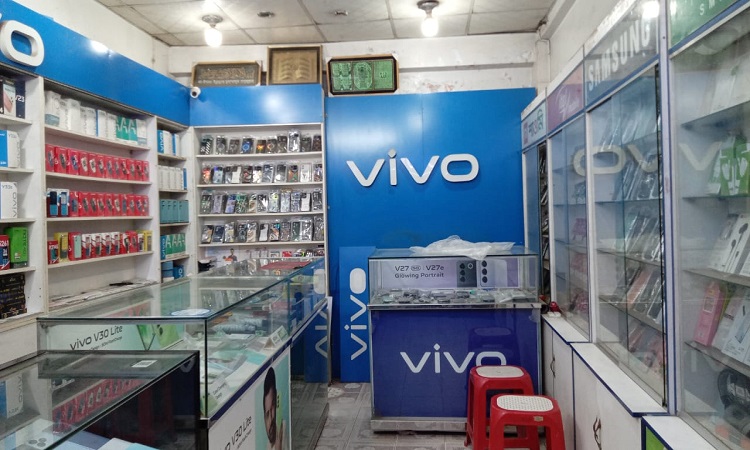 নড়াইলে মোবাইলের দোকানে চুরি, অর্ধকোটি টাকার ক্ষতি