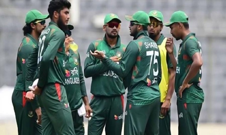 হোয়াইটওয়াশ এড়াতে রাতে মাঠে নামছে টাইগাররা