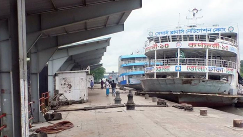 ভোলার সব রুটে লঞ্চ চলাচল বন্ধ