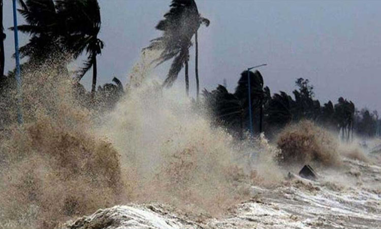 দুই সমুদ্রবন্দরসহ ৯ জেলায় ১০ নম্বর মহাবিপদ সংকেত
