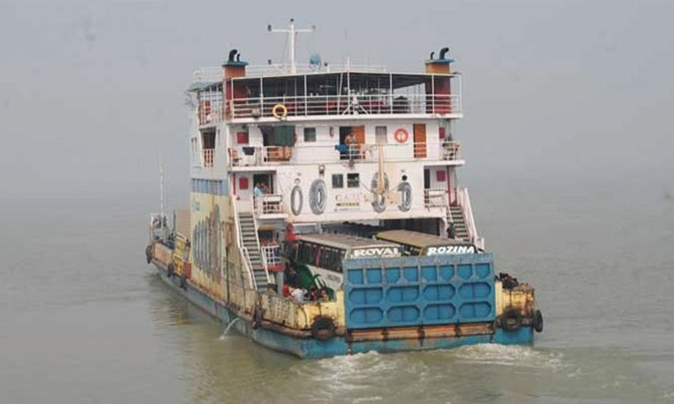 দৌলতদিয়া-পাটুরিয়া নৌরুটে ফেরি চলাচল শুরু