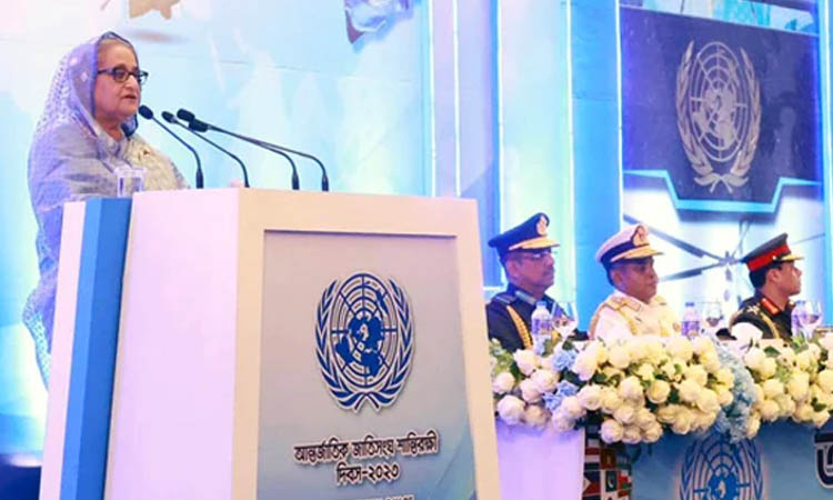 যুদ্ধে অর্থ ব্যয় না করে ক্ষুধা দূর করায় মনযোগ দিন: প্রধানমন্ত্রী