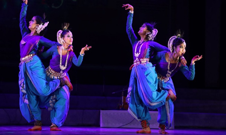 ১৬তম শাস্ত্রীয় সংগীত ও নৃত্য উৎসবে পরিবেশিত ভিন্ন মাত্রার রাগ ও তাল
