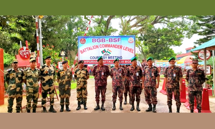 হিলি সীমান্তে বিজিবি-বিএসএফের অধিনায়ক পর্যায়ে পতাকা বৈঠক অনুষ্ঠিত