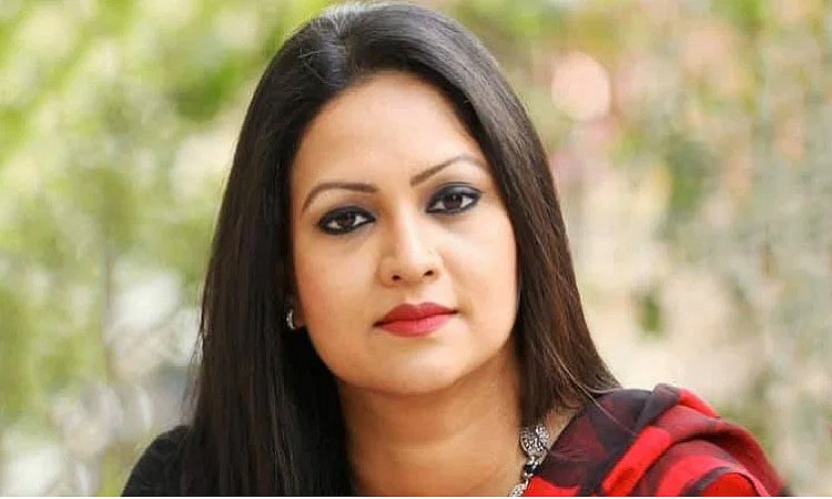 ভক্তদের সুখবর দিলেন রিচি