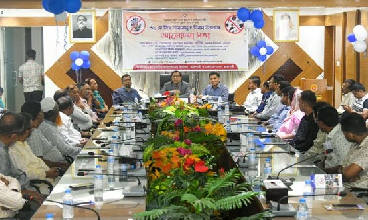 ‘কোনো স্মার্টনেসের সঙ্গে ধূমপান জিনিসটি যায় না’