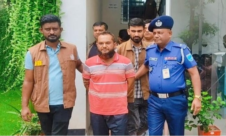 সাবেক ইউপি চেয়ারম্যান মাহবুব হত্যা মামলার আসামি গ্রেফতার