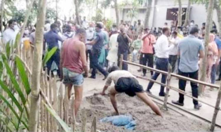 গাইবান্ধায় ৪৩ দিন পর কবর থেকে তোলা হলো মৃতদেহ