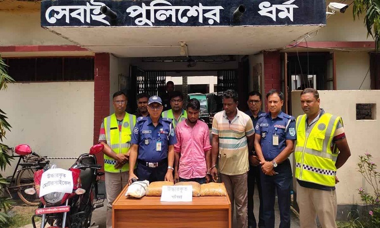 নীলফামারীতে গাঁজাসহ ২ মাদক কারবারি গ্রেফতার