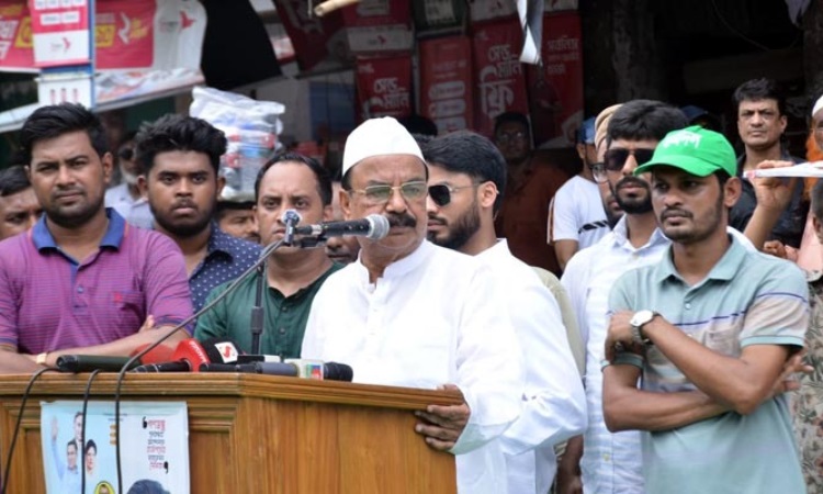 সরকারের অবস্থা ভালো না, নুন আনতে পান্তা ফুরানোর দশা: গয়েশ্বর