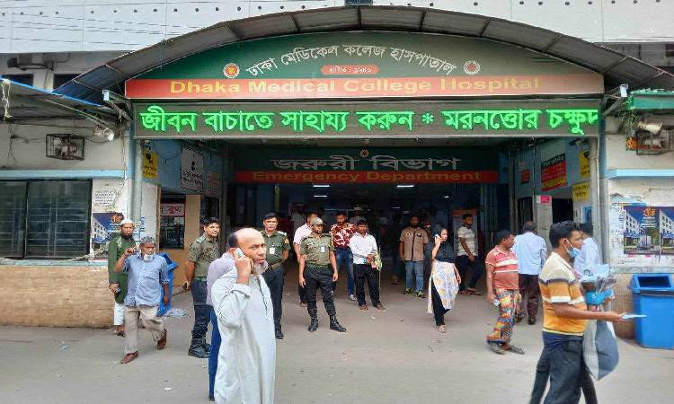 হাতিরঝিলে ছাদ থেকে লাফিয়ে গৃহকর্মীর আত্মহত্যা