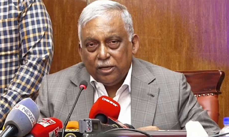 বেনজীর হয়ত ফিরে আসবেন: স্বরাষ্ট্রমন্ত্রী